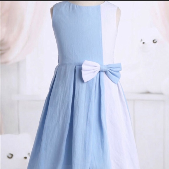 New Beautiful dress comes blue or beige - Picture 2 of 8